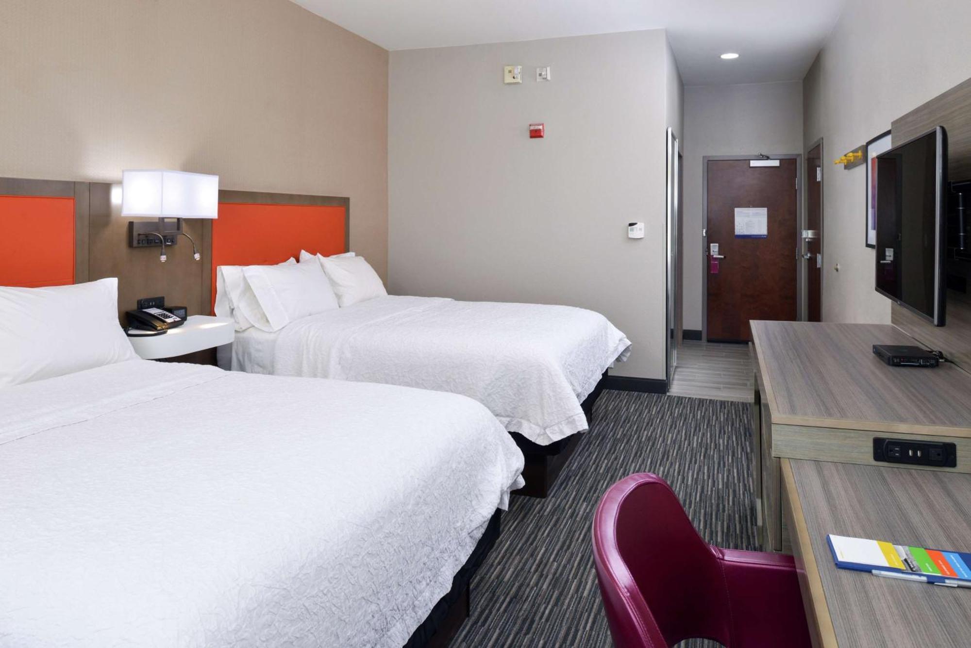 Hampton Inn Форт Стоктън Екстериор снимка