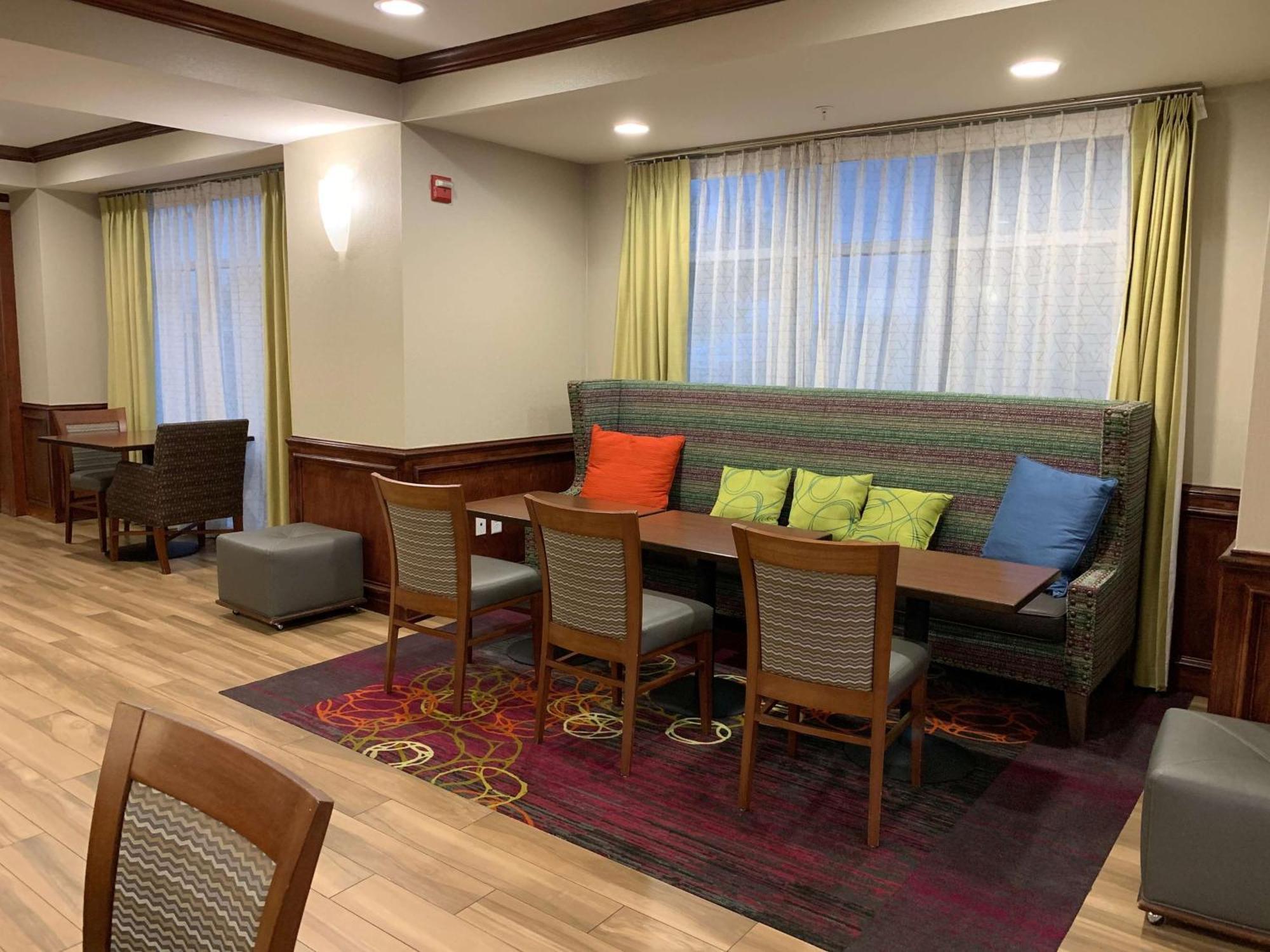 Hampton Inn Форт Стоктън Екстериор снимка