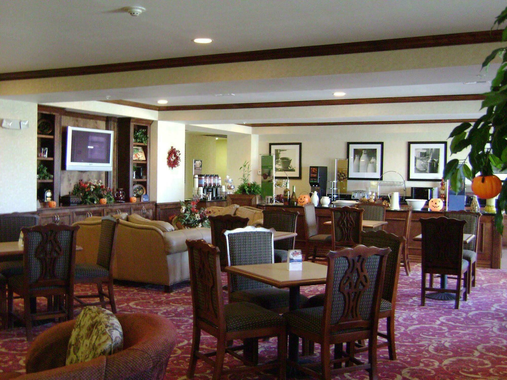 Hampton Inn Форт Стоктън Екстериор снимка